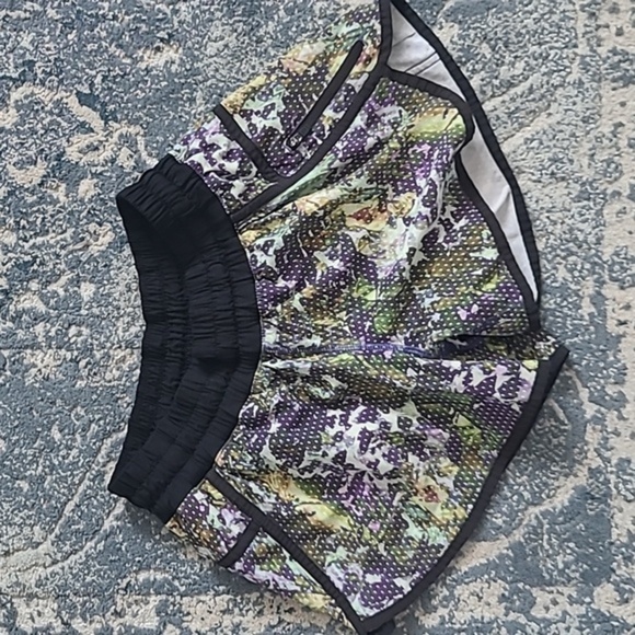 lululemon athletica Multicolor Athletic Shorts - Picture 1 of 7